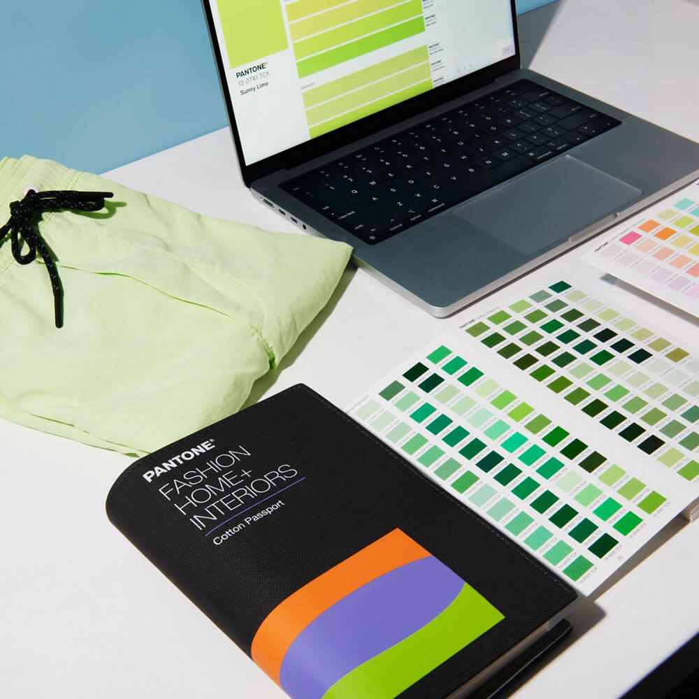 Pantone Cotton Passport FHIC200C
