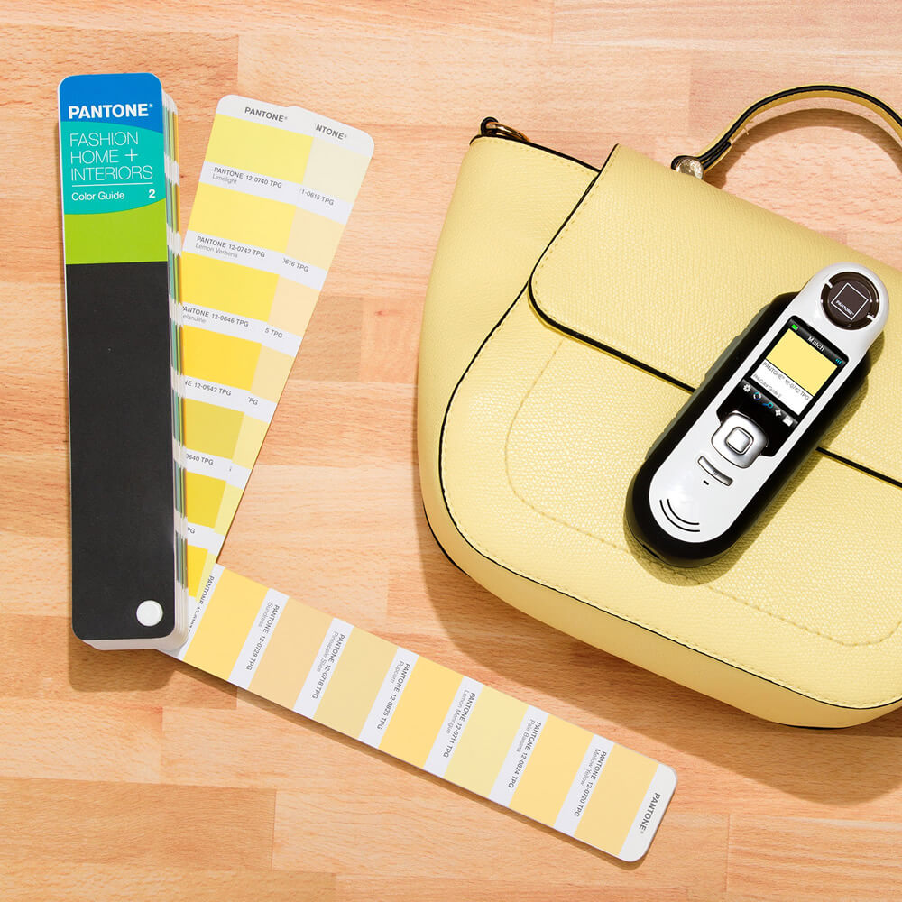 Pantone Capsure with Fashion Home + Interiors Color Guide FHGC400A